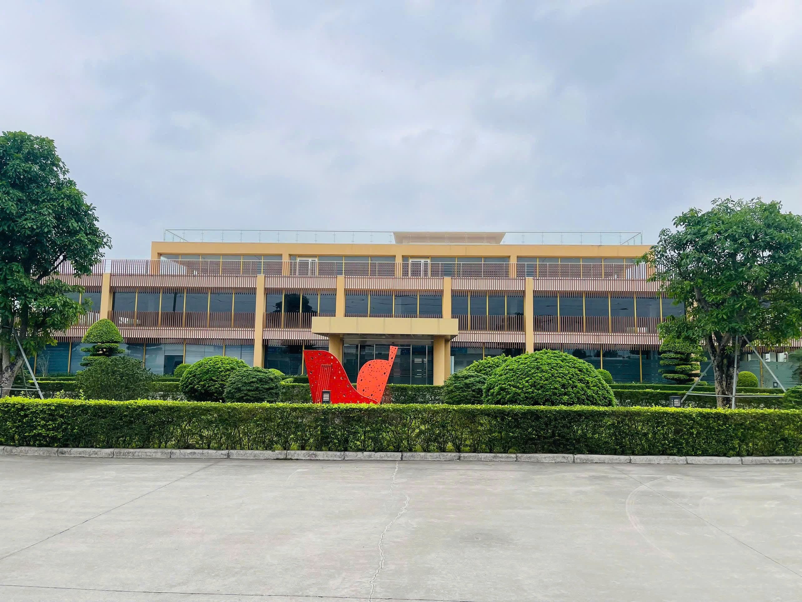 Công ty TNHH may cao cấp Việt Hào cover